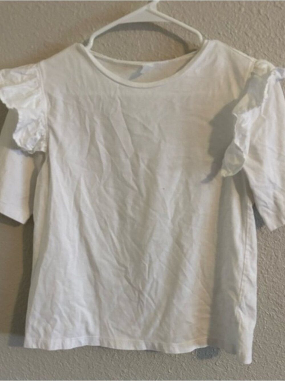 White Short Sleeve Ruffle Tee🧡